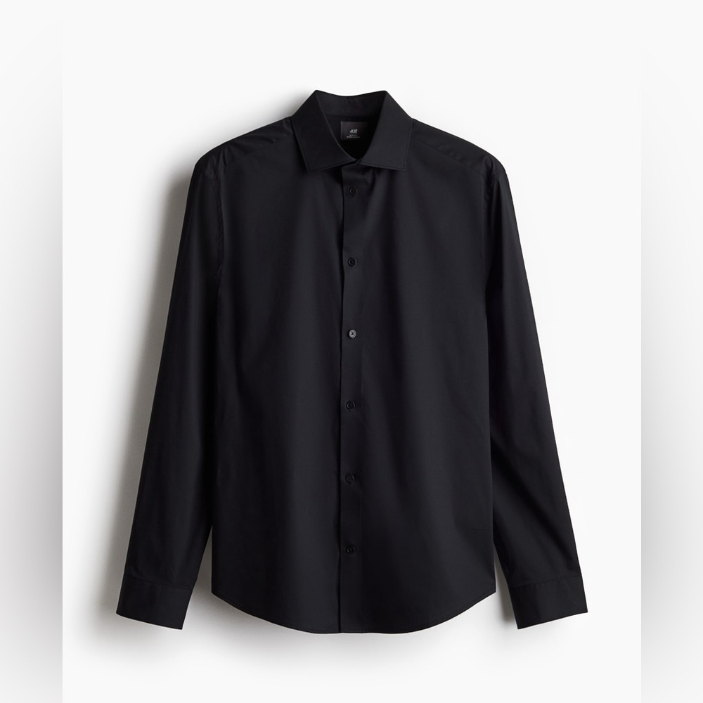 ✨ Black Slim-Fit Men’s Dress Shirt  ✨ - Picture 2 of 3